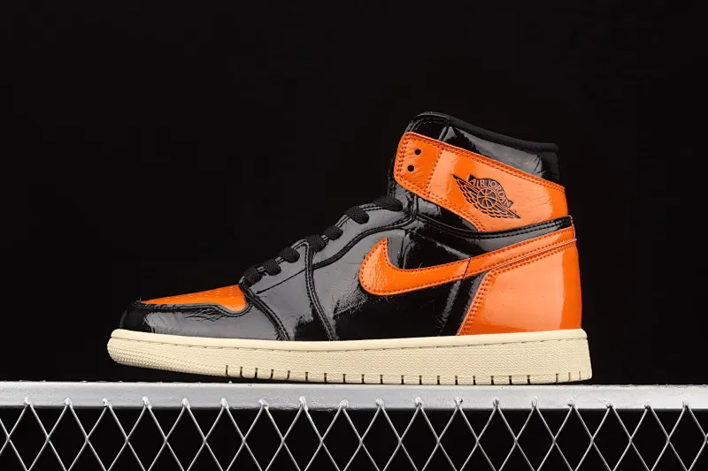 All Categories Air Jordan Jordan Series Basketball Shoes Air Jordan 1 High Air Jordan 1 Retro High OG AJ1 Joe 1 Smash 3.0 Basketball Shoes 555088-028